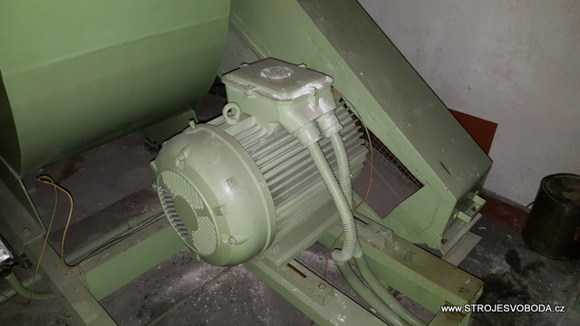 Odsávací zařízení  (odsavaci zarizeni (8).jpg)